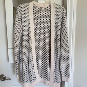 Women’s Merona Black and Cream Cardigan